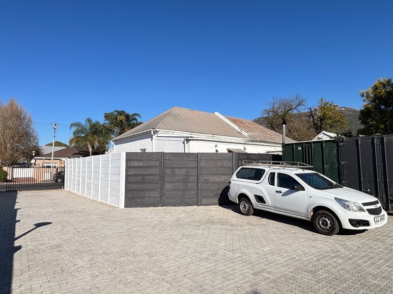 Prime Commercial/Residential Property in Paarl CBD, Western Cape-Ideal for Etrepreneurial Families - Photo 4