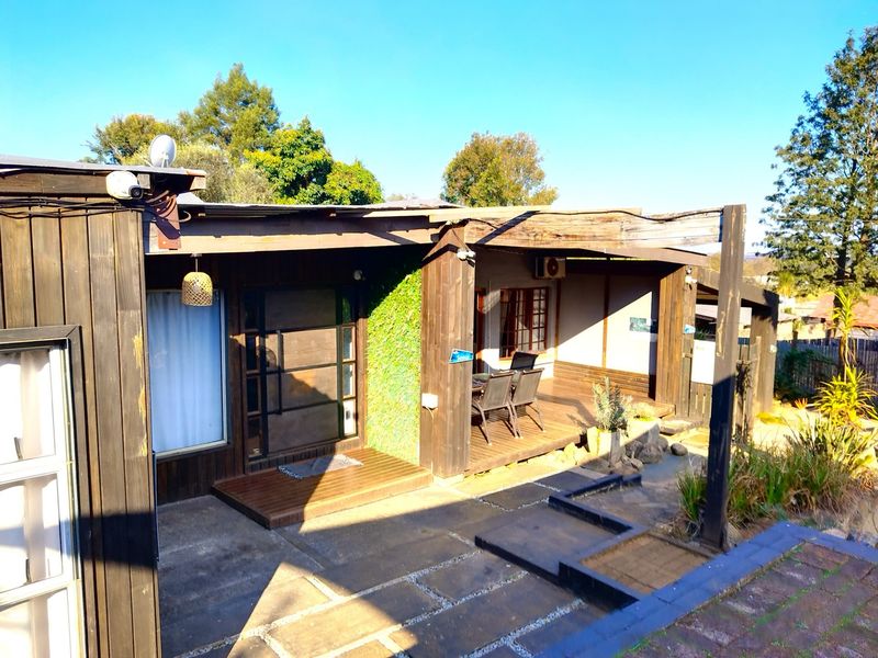 GUESTHOUSE FOR SALE IN GRASKOP - Photo 2