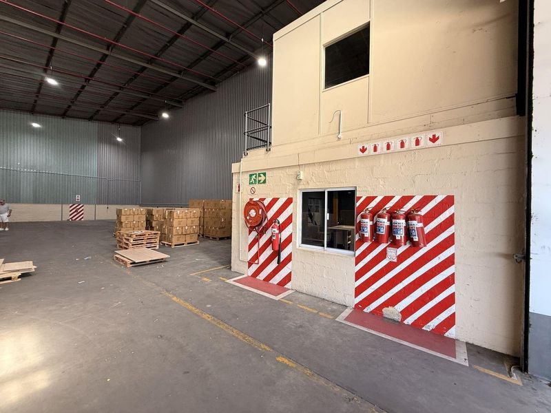 Warehouse To Rent in Shakas Head, Ballito, KwaZulu Natal - Photo 2