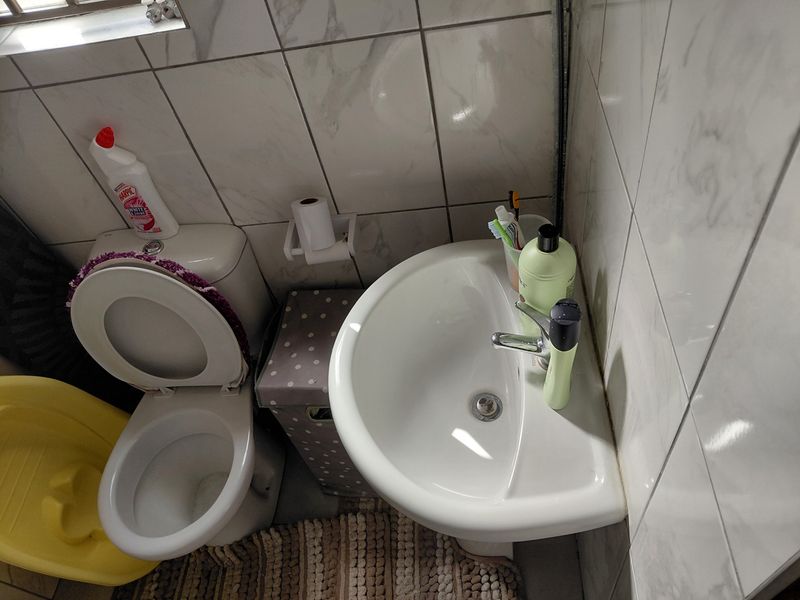 A Bachelor Apartment For Rent Cosmo City Ext 8 - Photo 7