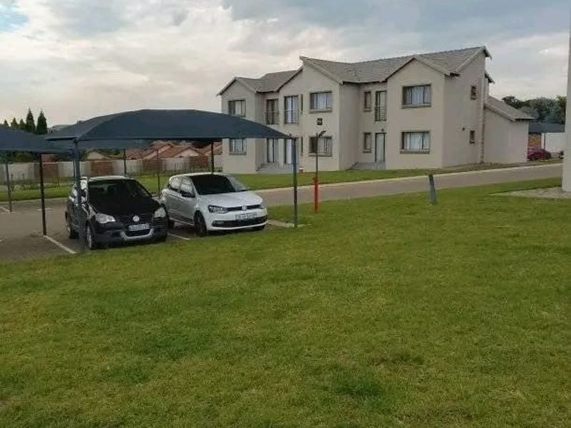 Apartment To Rent in Noordwyk, Midrand - Photo 5