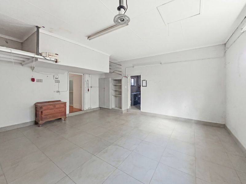 5 Bed 5 bath House For Sale in Umbilo, Durban, KwaZulu-Natal - Photo 8
