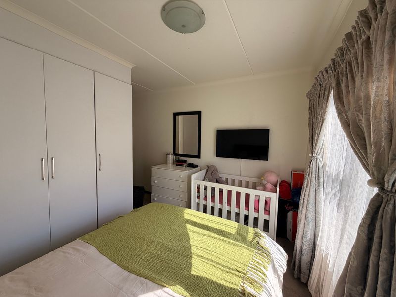 2 Bed | 2 Bath First Floor Apartment - The West End, Carlswald - Photo 10