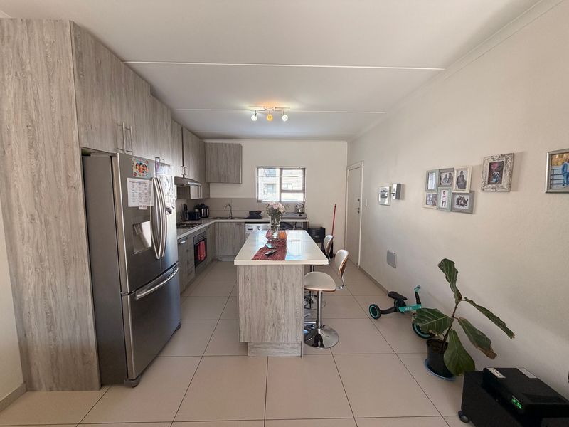 2 Bed | 2 Bath First Floor Apartment - The West End, Carlswald - Photo 3
