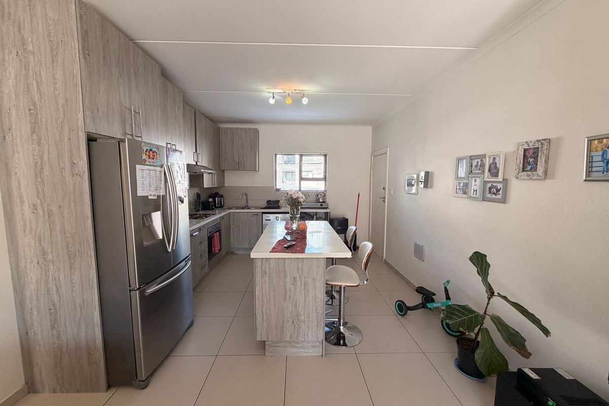 2 Bed | 2 Bath First Floor Apartment - The West End, Carlswald - Photo 3