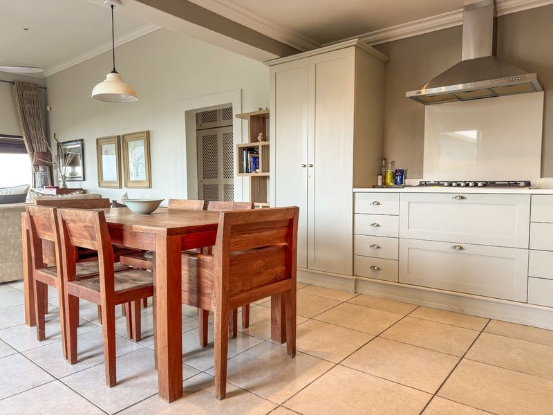 House For Sale in Umzumbe, KwaZulu Natal - Photo 8