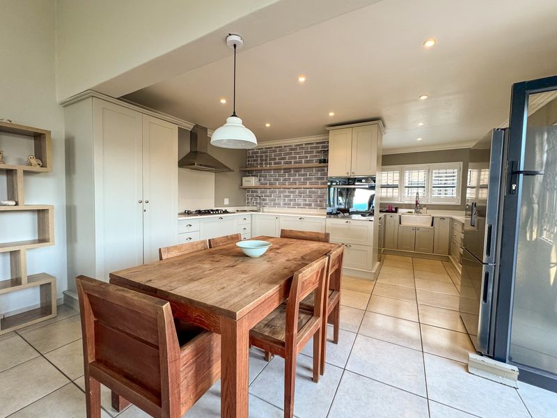 House For Sale in Umzumbe, KwaZulu Natal - Photo 9