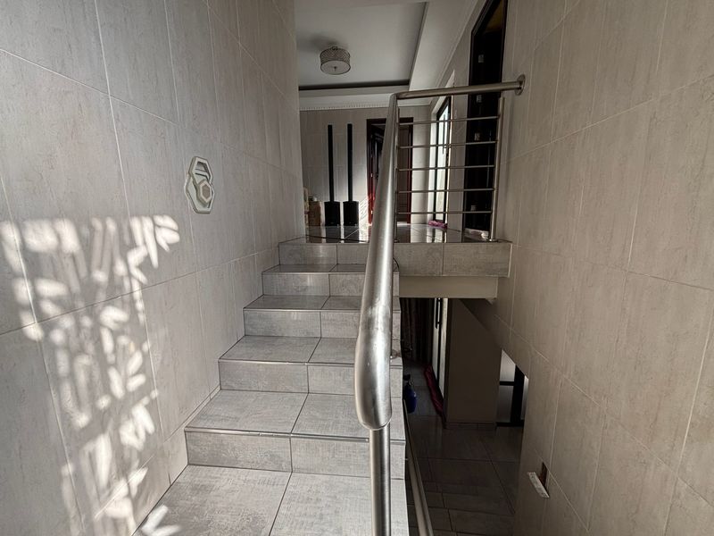 House For Sale in Bram Fischerville Soweto - Photo 10
