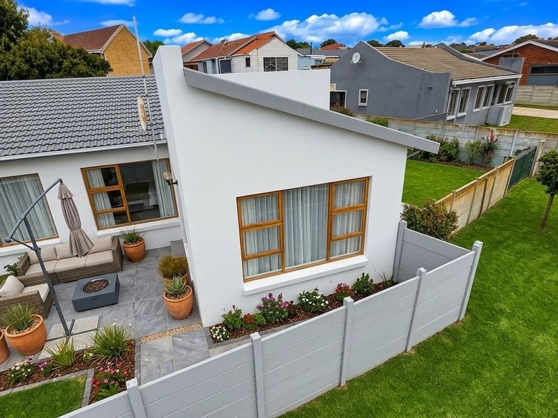 House For Sale in Heiderand, Mossel Bay - Photo 8