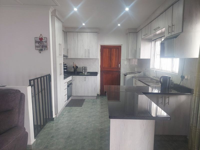 Simplex For Sale - Photo 6