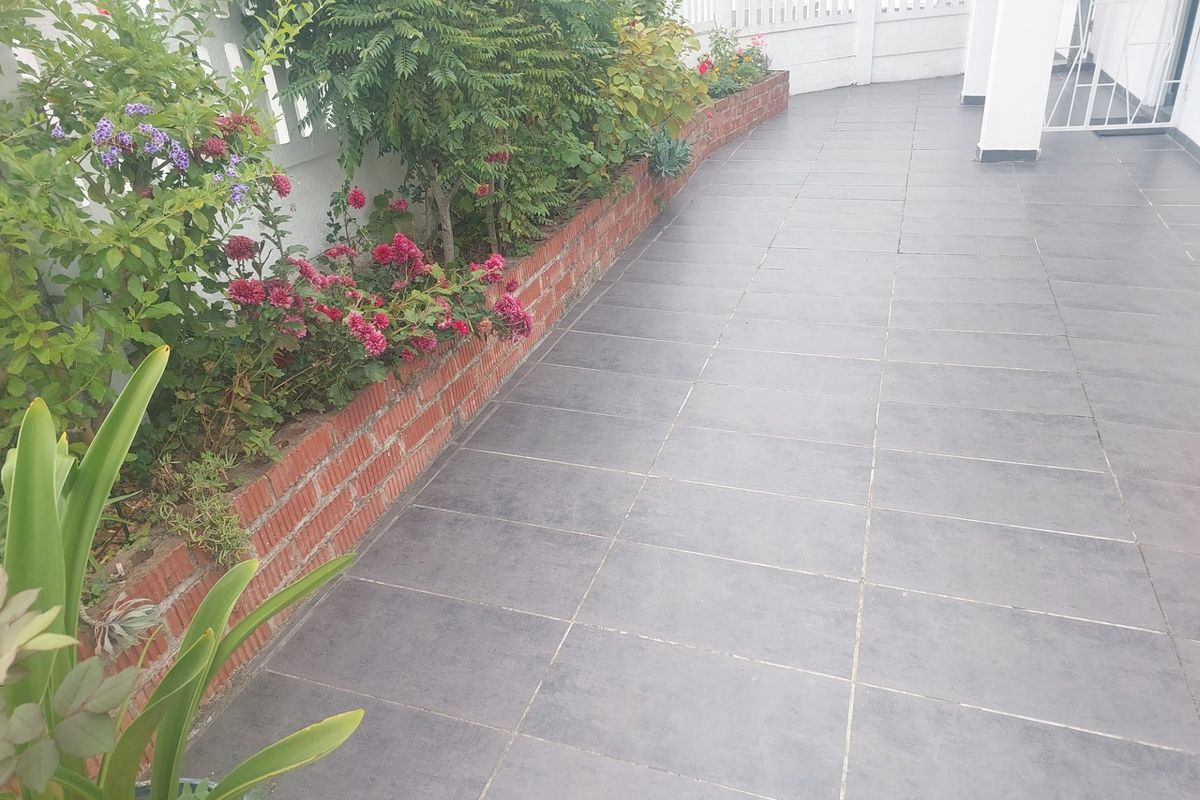 Simplex For Sale - Photo 3