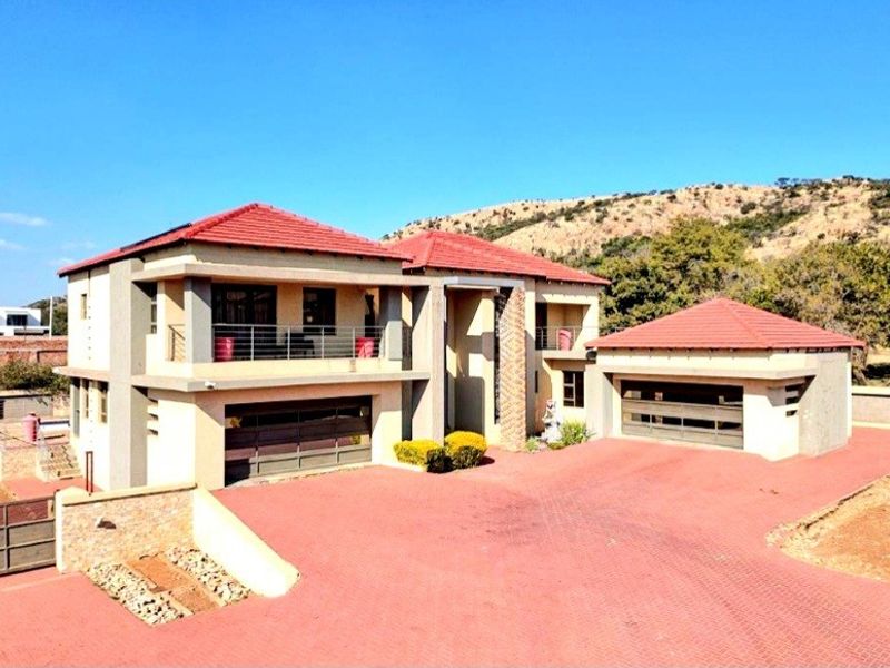 Exclusive Mansion available for sale - Photo 2