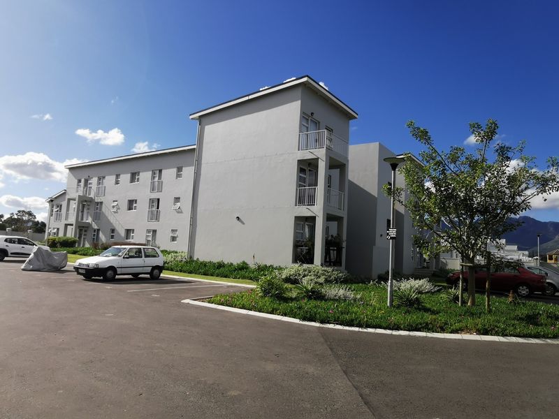 Investment Opportunity - One Bedroom Apartment For Sale at La Vie Estate in Paarl - Photo 1