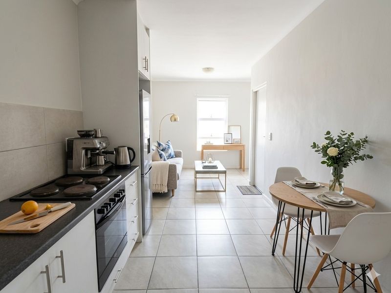 Investment Opportunity - One Bedroom Apartment For Sale at La Vie Estate in Paarl - Photo 2