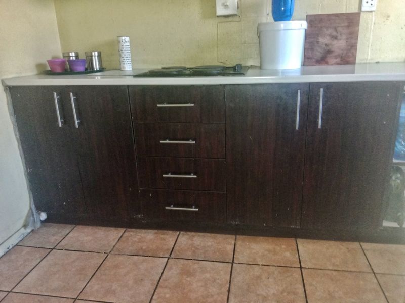 Investment Opportunity on a 2.5 Bedroom Apartment For Sale in Sunnyside, Pretoria - Photo 4