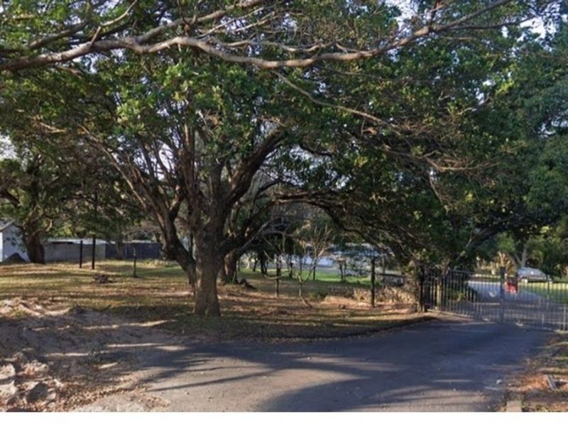 Ready to Build 4.6Ha Multi-Unit Residential Site with Immediate Income | Uvongo - Photo 1