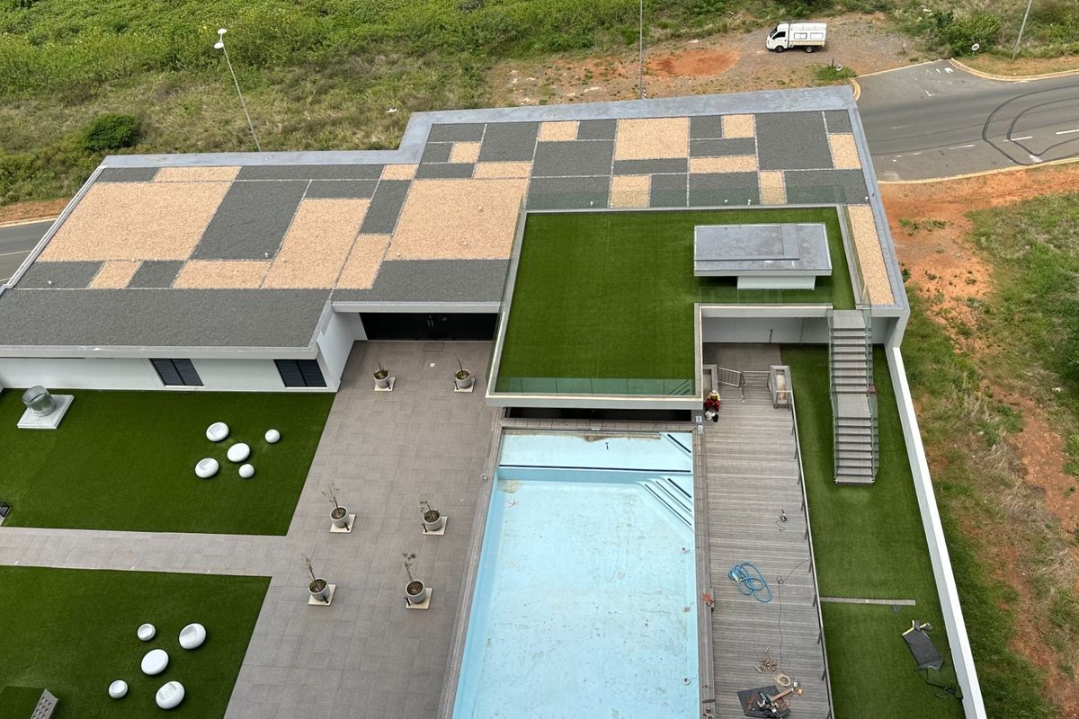 Stunning 2-Bedroom Apartment for Rent in Umhlanga! - Photo 4