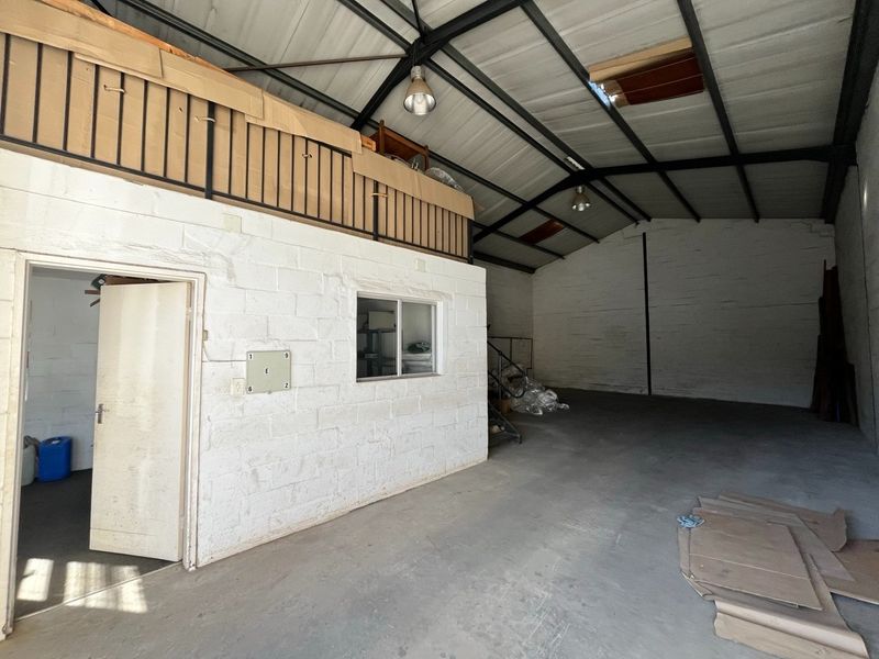 155m2 Warehouse TO LET | Icon Business Park | Brackenfell - Photo 2