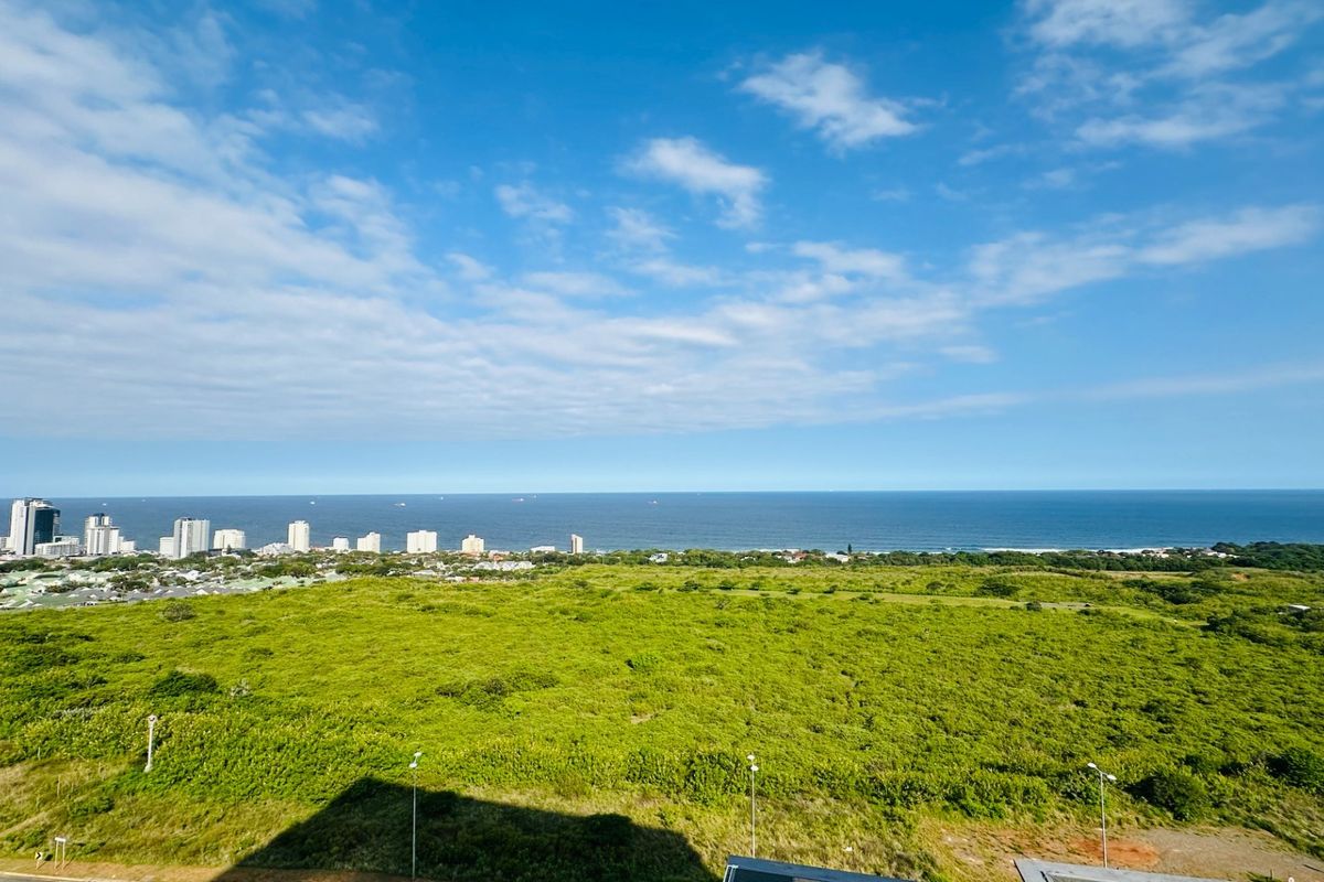 Stunning Furnished 2-Bedroom Apartment for Rent in Umhlanga! - Photo 2