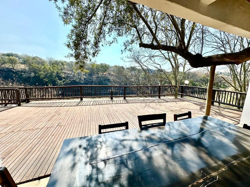 River Frontage House in the Crocodile River Reserve Lanseria - Photo 8