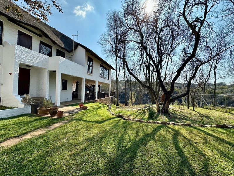 River Frontage House in the Crocodile River Reserve Lanseria - Photo 3