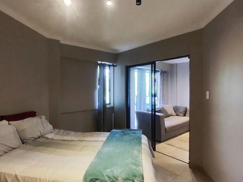 Secure, Stylish Living in the Heart of Bedfordview - Photo 8