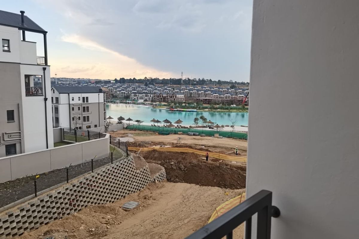 Apartment To Rent in Munyaka Lifestyle Waterfall, Midrand - Photo 3