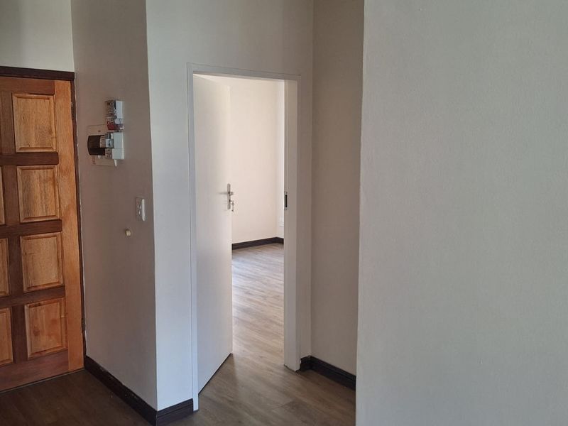 Modern Secure Garden Unit, 2-Bedroom Townhouse in Fairview Estates- Available immediately - Photo 7