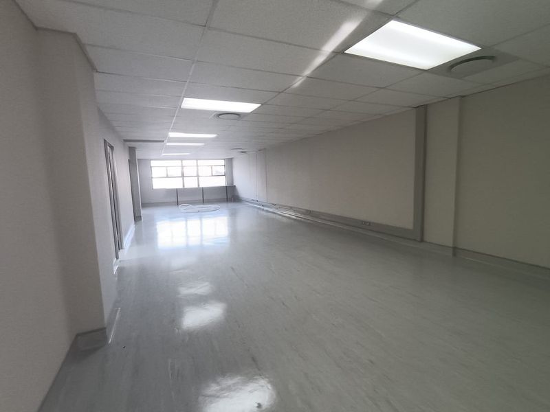 145 m2 Premium Offices To Let | Island Office Park | Riverhorse Valley - Photo 5