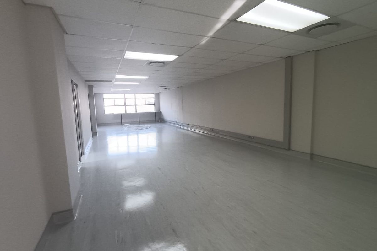 145 m2 Premium Offices To Let | Island Office Park | Riverhorse Valley - Photo 5
