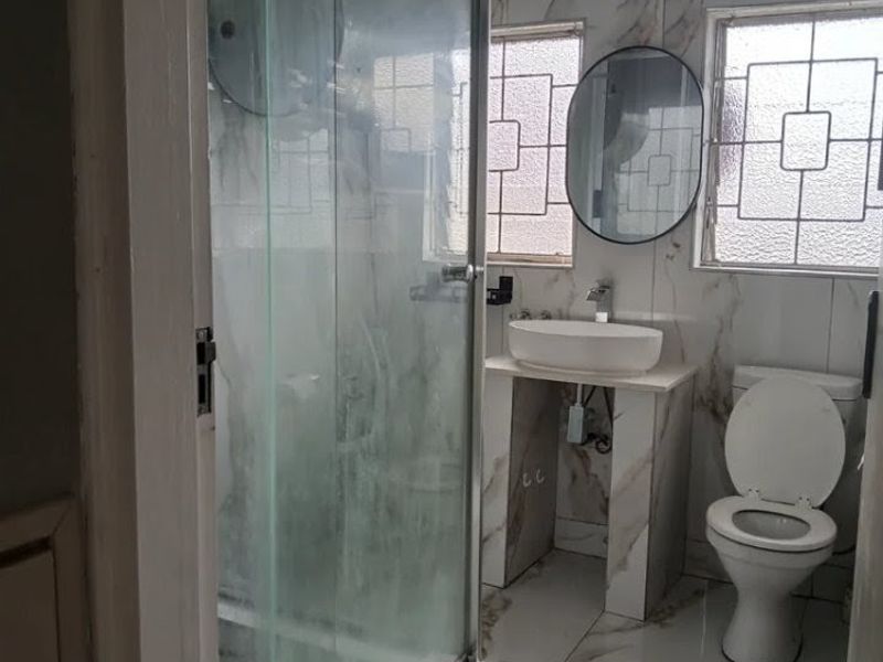 Harbour view apartment For Sale in Bluff , Durban, KwaZulu Natal - Photo 7