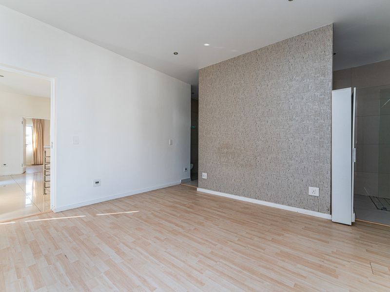 Modern 3-Bedroom Cluster for Rent - Photo 10