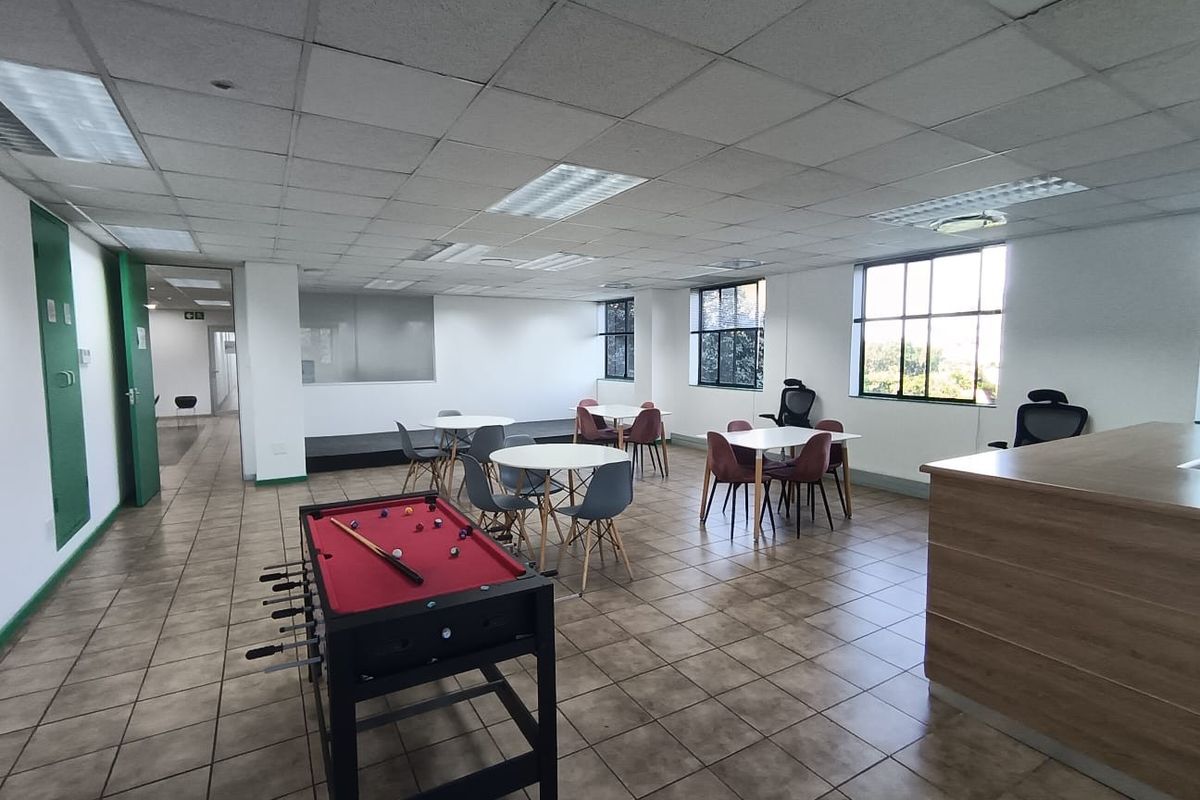 Office To Rent in Umhlanga Ridge, Umhlanga, KwaZulu Natal - Photo 5