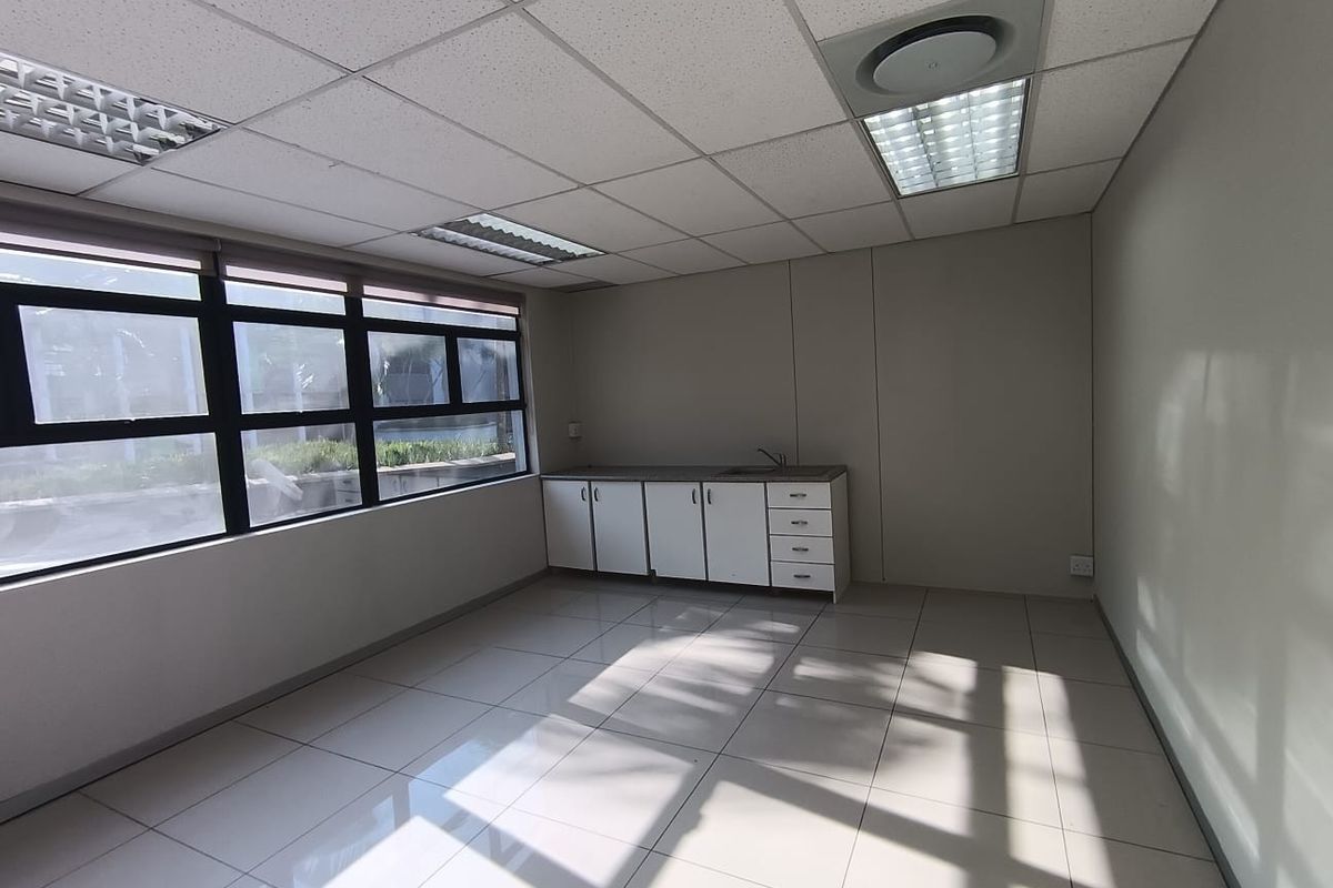 Premium 400 m2 Offices For Sale | Island Office Park | Riverhorse Valley - Photo 5