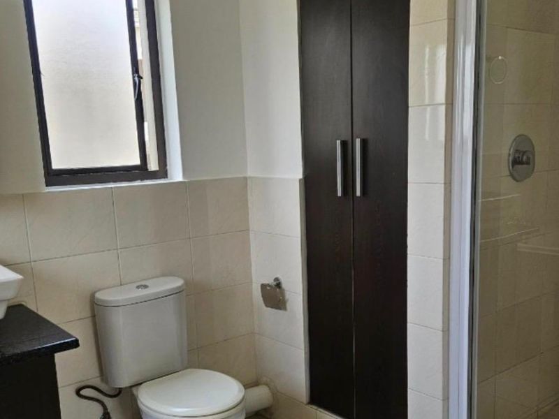Apartment To Rent in Noordwyk, Midrand - Photo 8