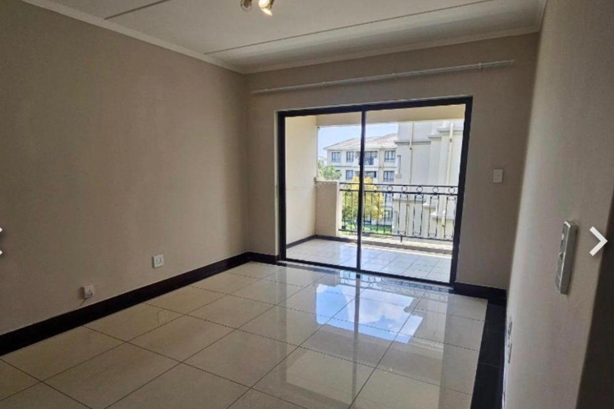 Apartment To Rent in Noordwyk, Midrand - Photo 4
