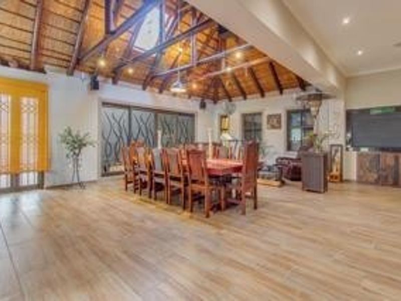 SPACIOUS 5 BEDROOM DREAM HOME IN KUILS RIVER - Photo 10