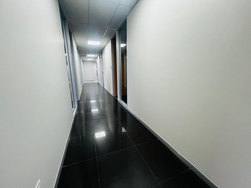 Office To Rent in Ferndale, Randburg - Photo 7