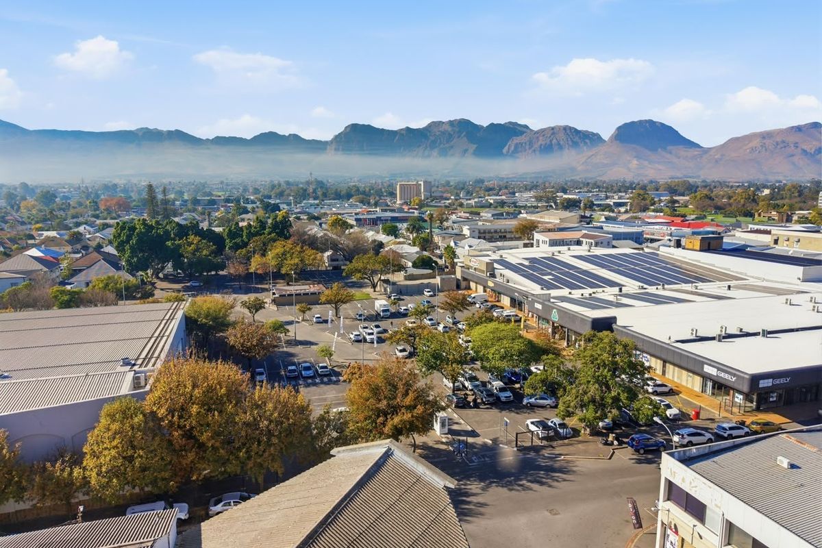 Prime Mixed-Use Investment Property for Sale | Corner Position | Central Paarl - Photo 3