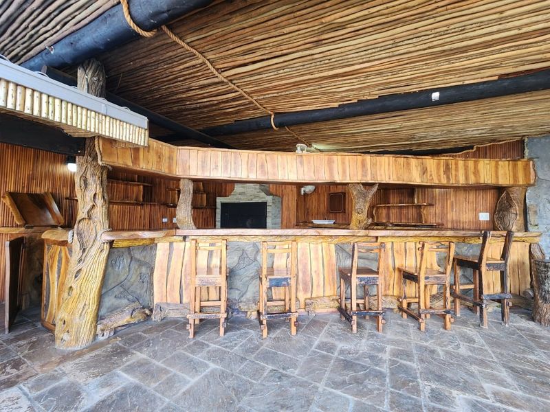 Exceptional Family Living with Outstanding Income Potential in Aquapark - Photo 7