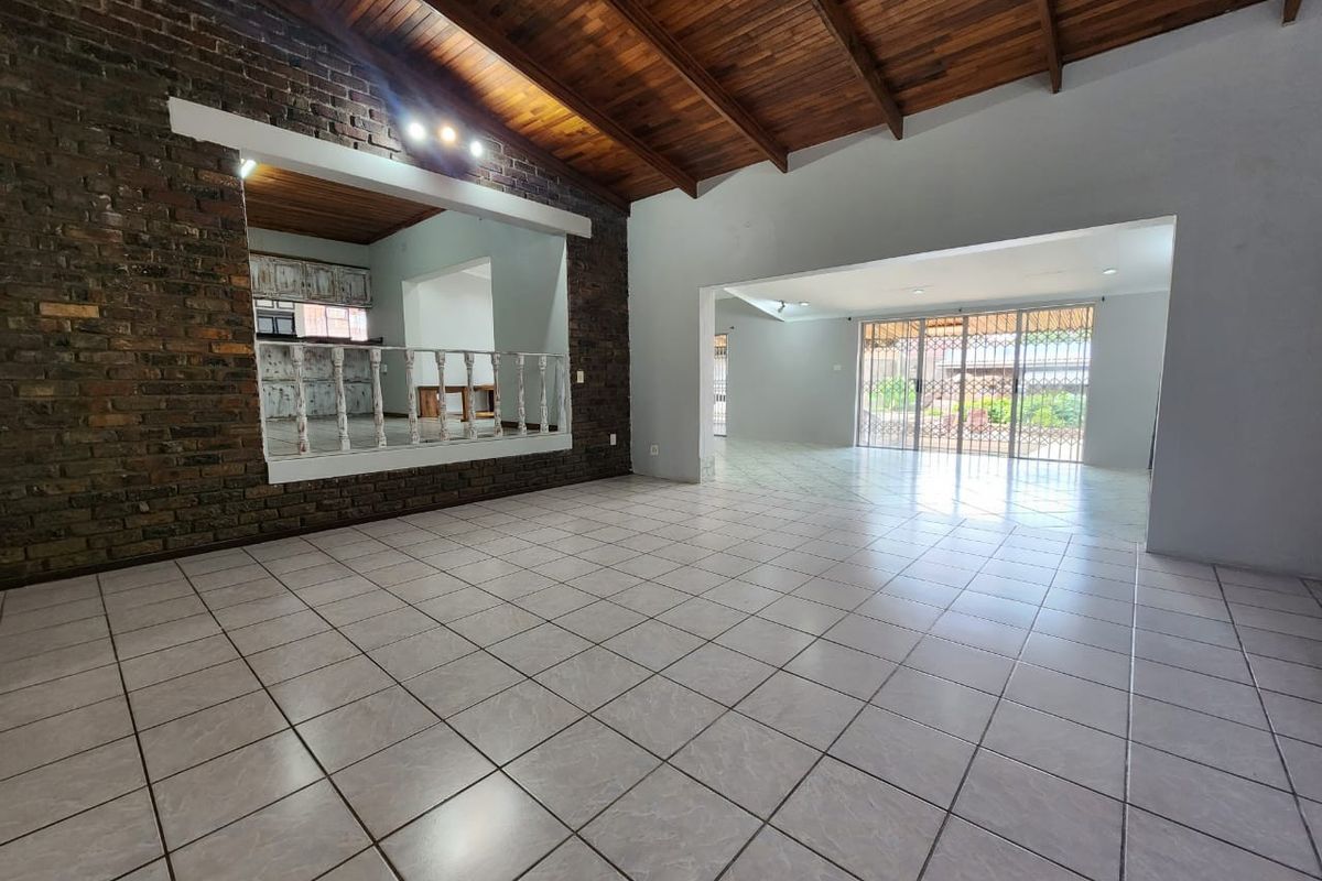 Exceptional Family Living with Outstanding Income Potential in Aquapark - Photo 4
