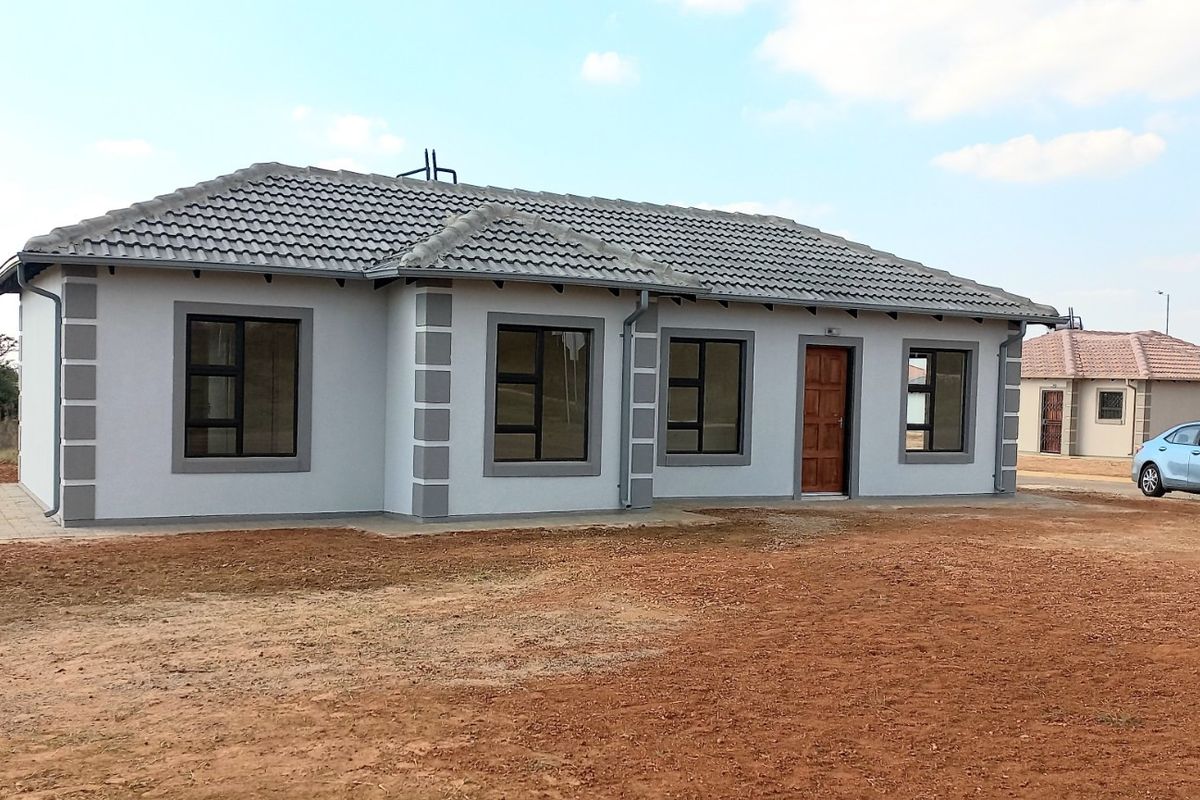 Build Your Dream Home in Orchards Park, Akasia! - Photo 2