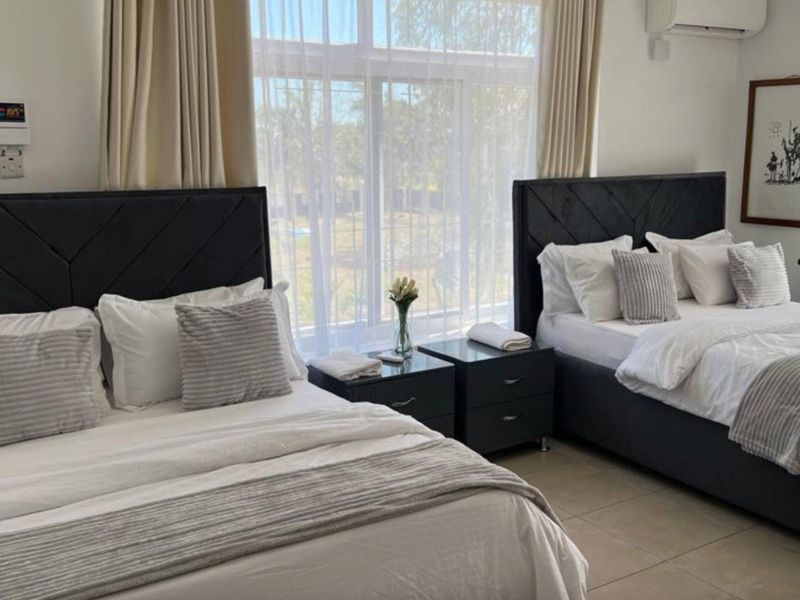 Versatile 6- bedroom Investment With Strong Rental Potential - Photo 10