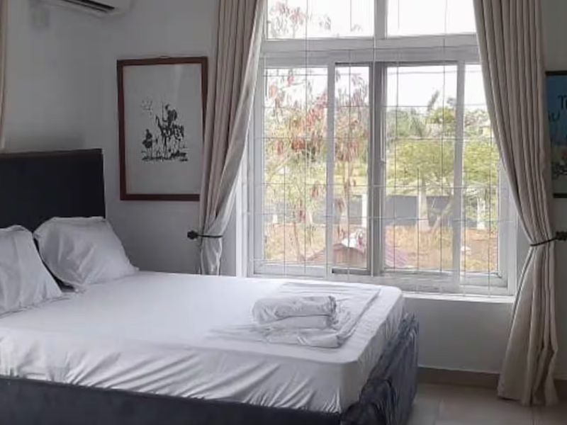 Versatile 6- bedroom Investment With Strong Rental Potential - Photo 6