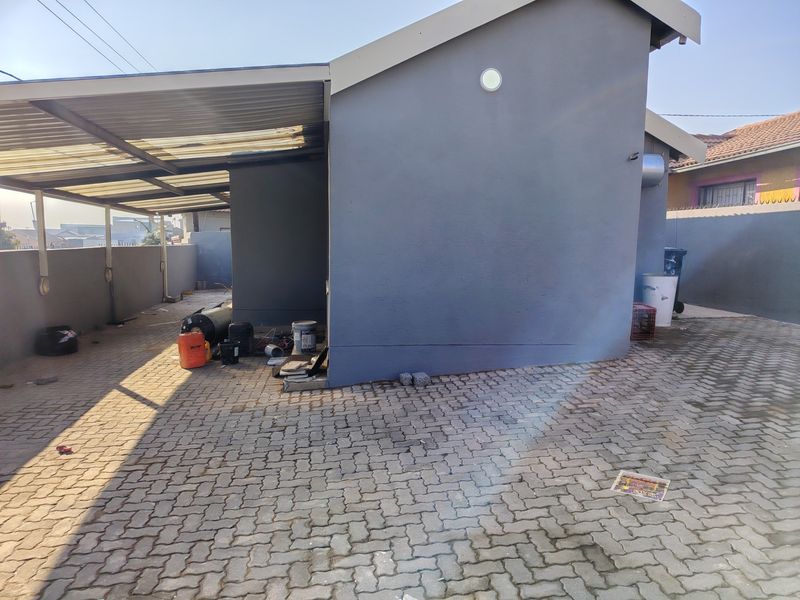 House For Sale in Ebony Park, Midrand - Photo 4