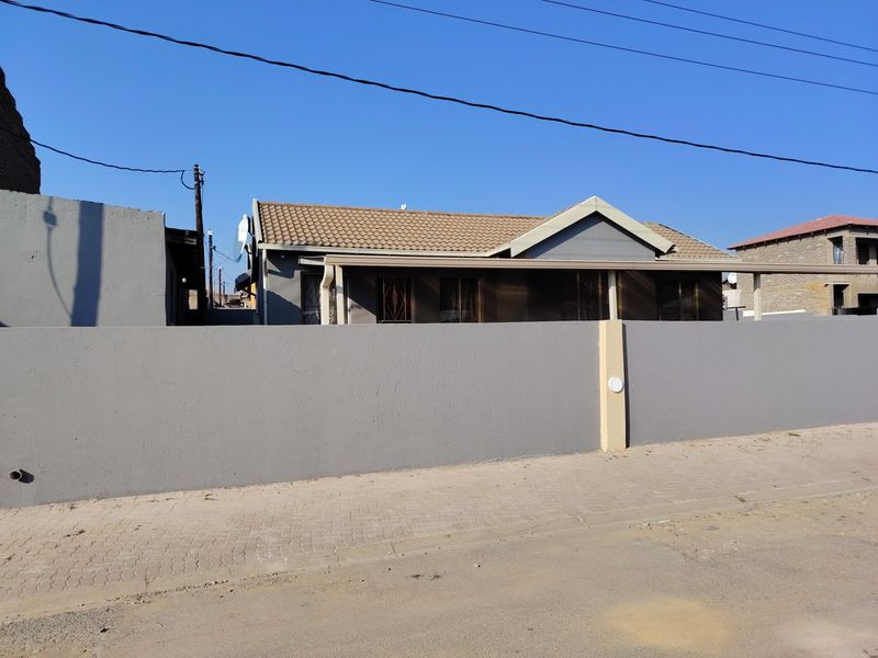 House For Sale in Ebony Park, Midrand - Photo 3