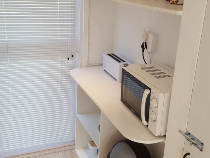 Apartment To Rent in Upper Vredehoek, Cape Town - Photo 8