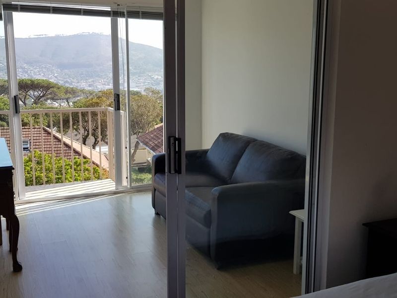 Apartment To Rent in Upper Vredehoek, Cape Town - Photo 5