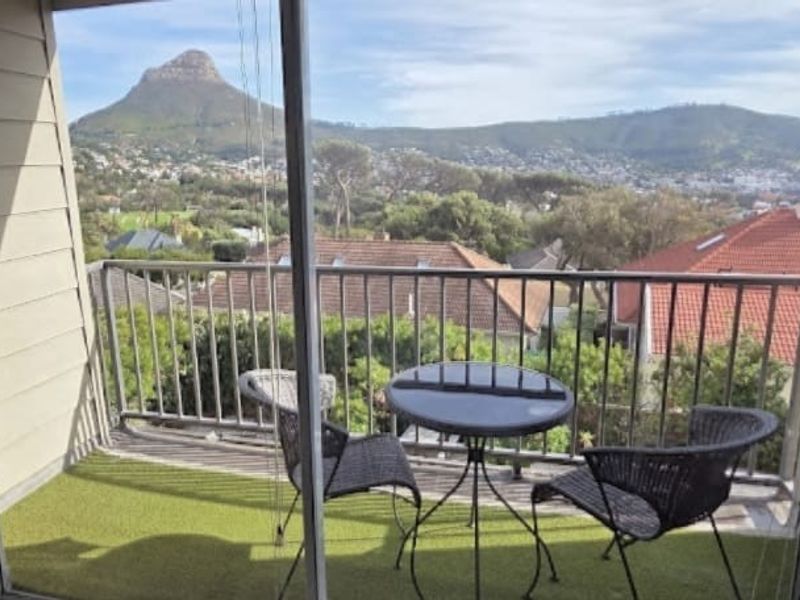 Apartment To Rent in Upper Vredehoek, Cape Town - Photo 4