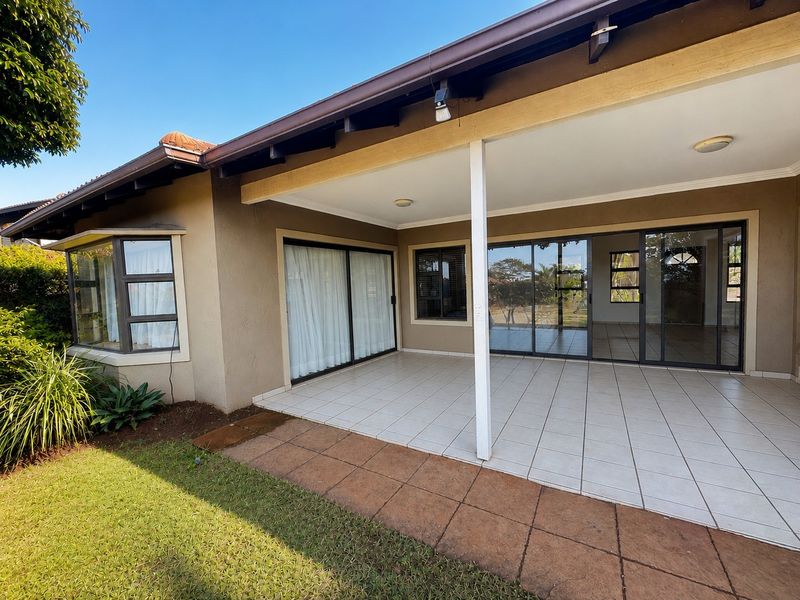 Ballito Lifestyle, Charming House with a garden - Photo 4